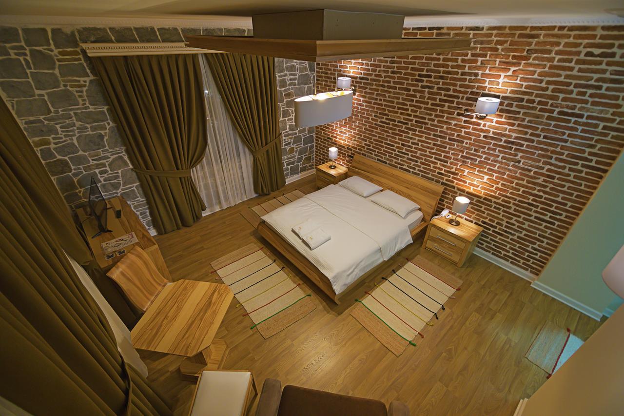 Casa Gace Hotel Корча Екстериор снимка
